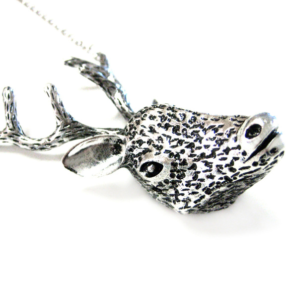 Kiola Designs Jewelry - Large Deer Head Pendant Unisex Necklace